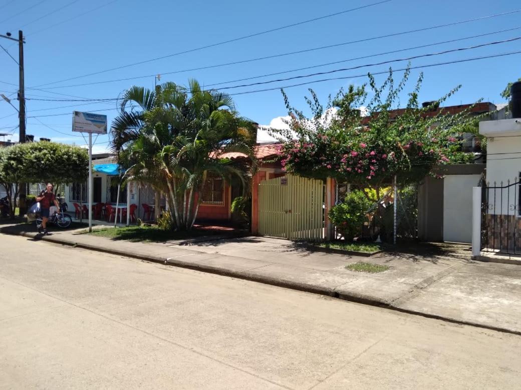 Habitacion Para Arrendar Por Dias Necoclí Exterior foto